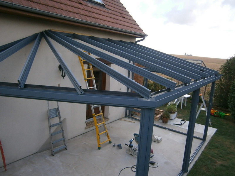 Veranda en cours de montage